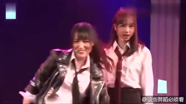 SNH48日式校服闪亮登场 霸气舞蹈