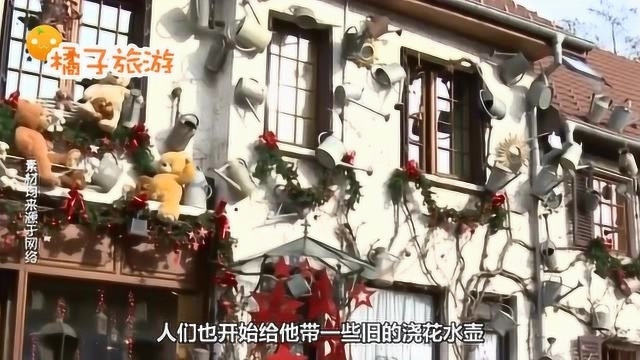 法国“奇葩”的鲜花店,800个喷壶做装饰,墙壁上都是喷壶