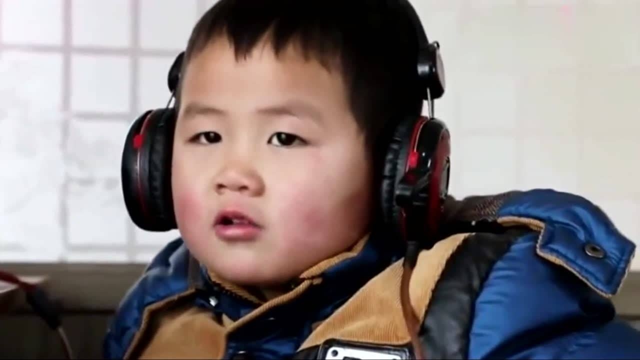 为你推荐自动连播01:10暑假人类幼崽常出没,这些奇葩行为太迷惑解忧