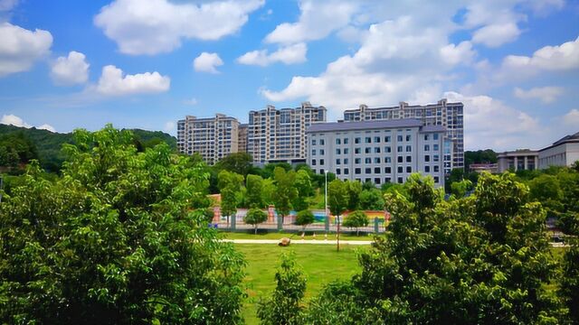 湘潭:毛主席家乡韶山获评全国文明城市,咱们来看看小城的街道