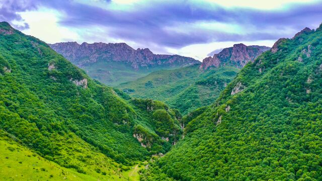 甘肃自驾游,从兰州自驾到定西,打卡双石门景区