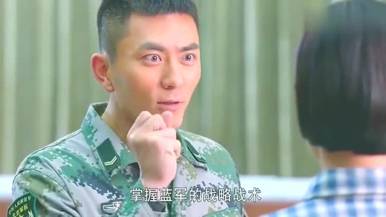 热血尖兵女队长看不懂聋哑女孩的手语没想到被士兵破译了