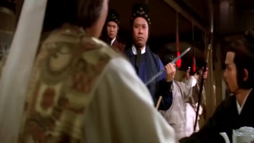 至尊一剑：秦五新在酒楼和剑客打斗，自报家门后剑客立刻逃走了 - 腾讯视频