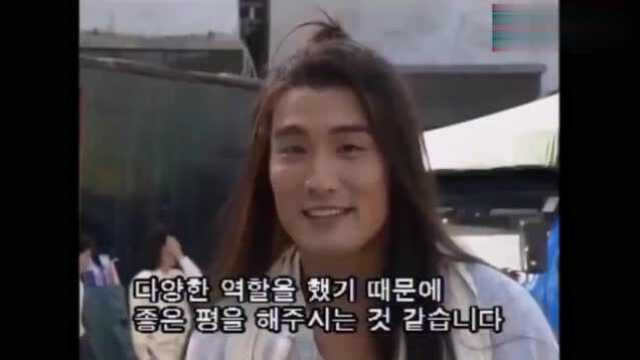 1992年版东邪西毒片场接受韩国媒体采访,实力派演员齐上阵