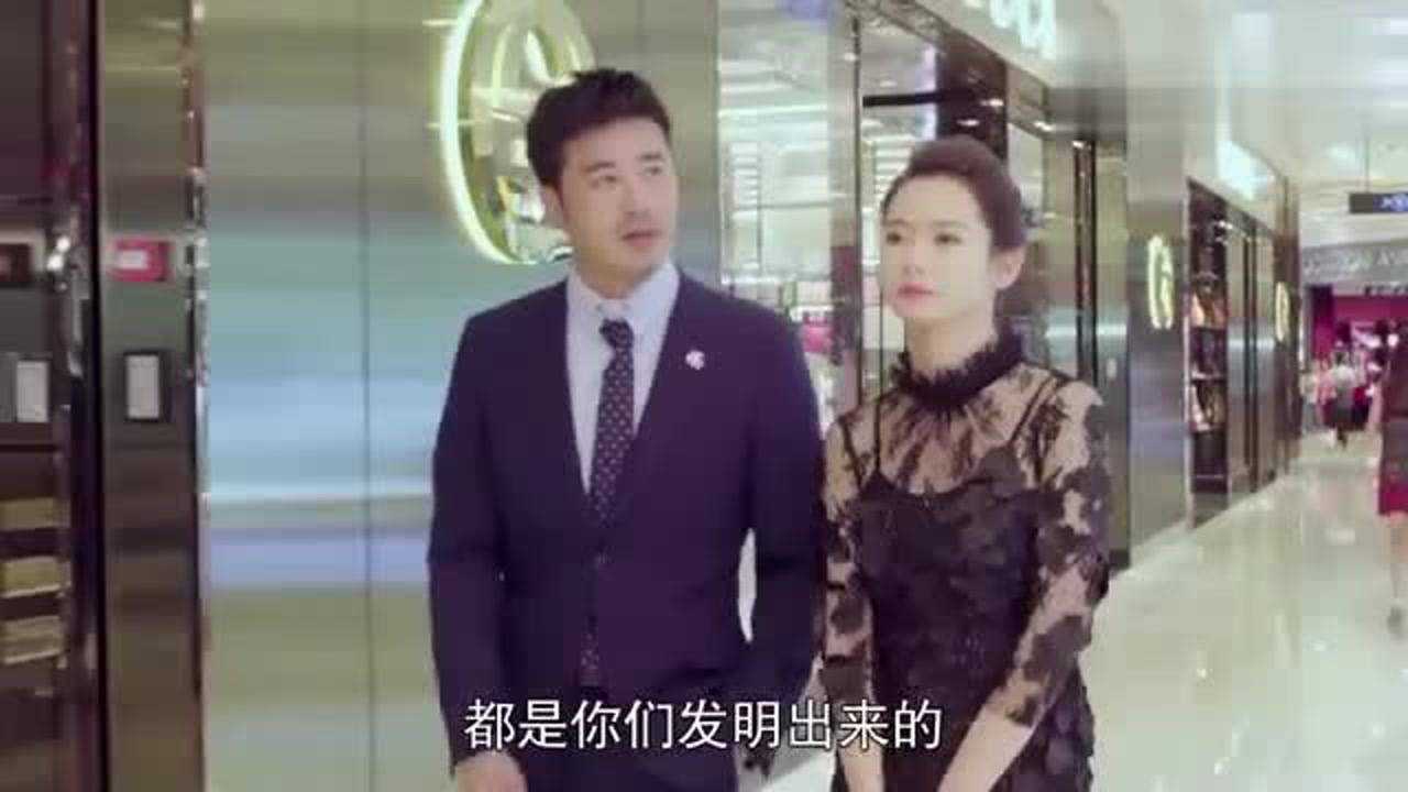 你好乔安乔安逛商场竟直接脱了高跟鞋光脚走陆远扬看懵了