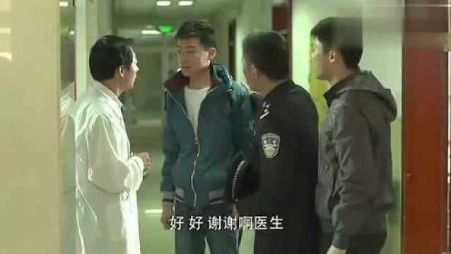 老张被送进医院,所幸有惊无险,老张还开起玩笑!