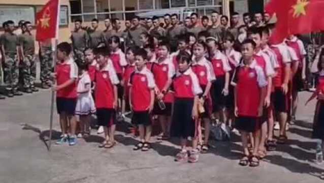 九江小学生慰问抗洪解放军,这才是最好的爱国主义教育