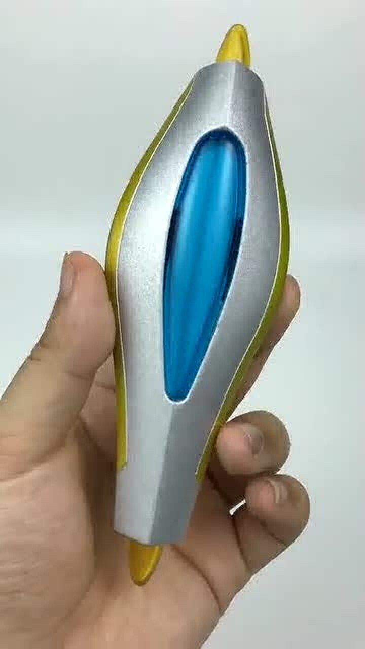 奈欧斯奥特曼的变身器看起来普普通通你们觉得如何