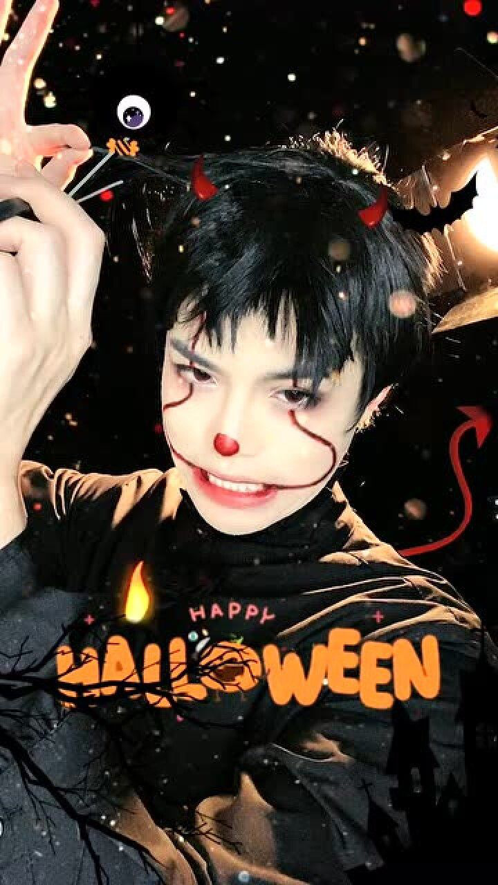 恶魔妆也能化得敲可爱,这么萌的男孩子,好想偷偷抱回家!