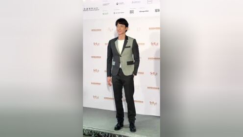 刘俊谦是本届香港亚洲国际电影节的大使，级别是不是还差一点点呢？