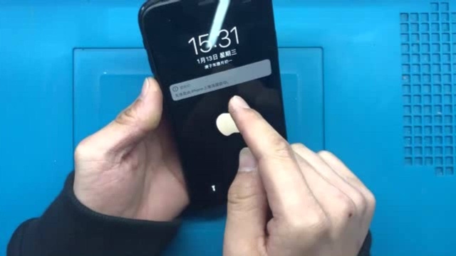 iPhone XR更换后玻璃之后,面容识别不能用了,哪里出了问题?