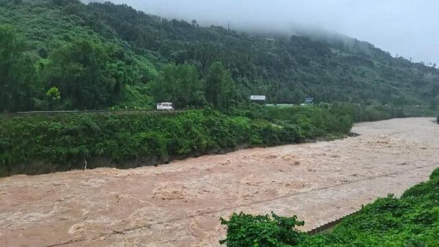 受强降雨影响,7月11日途经达州地区的部分旅客列车停运