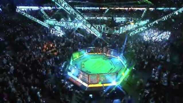 UFC264:全场起立!伴着爱尔兰BGM,康纳入场,气氛拉满