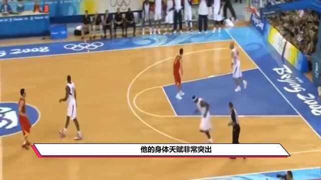 NBA历史十位大手怪:奥尼尔吃鸡腿像剔牙,博班手掌像“怪物”