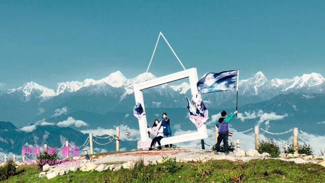 最茂盛的夏夜星河与宝瓶座流星雨——星之守护者观星露营体验纪录,开启山野、长城、椰林、雪山、沙漠露营新体验,在仰望星空之际,守护美好