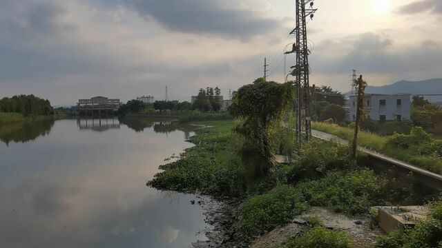 中山市神湾镇古神公路段即将到目的地