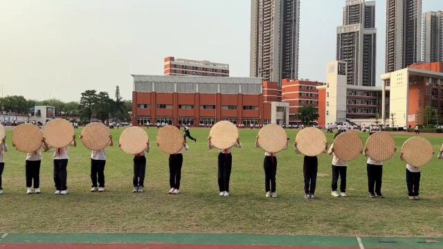 百般翩然,踏舞而行惠州市知行学校小学部形体校本课程及舞蹈二课堂展示