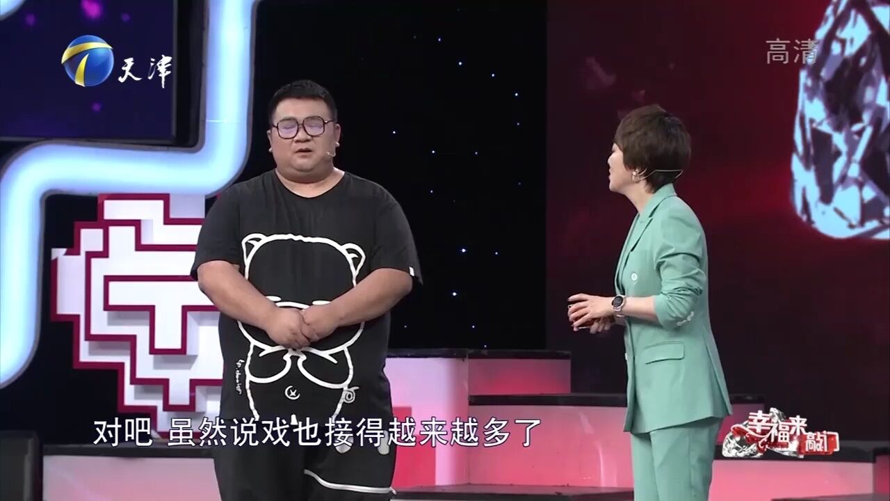 父亲离世备受打击,小伙用酒精麻痹自己,不良习惯导致面瘫