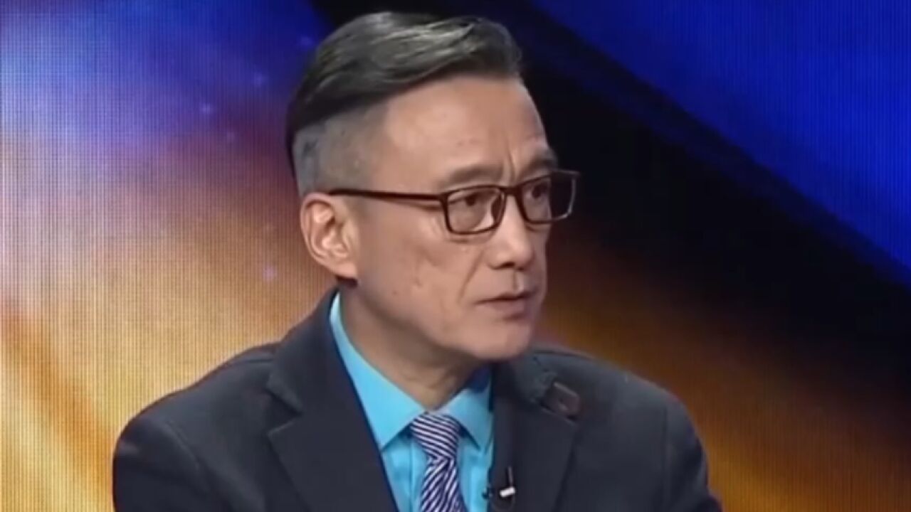 面对家人的指责,李家大哥显得很委屈