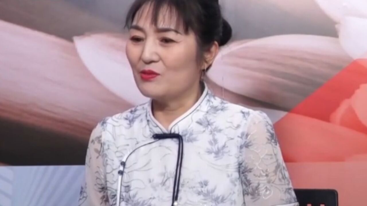 女嘉宾都充满压力,曾先生家中太过干净,让自己力不从心