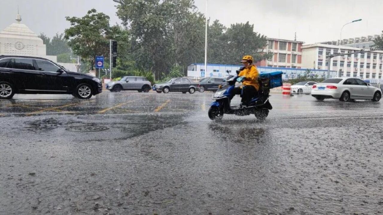 双预警齐发!四川湖北河南等地有暴雨