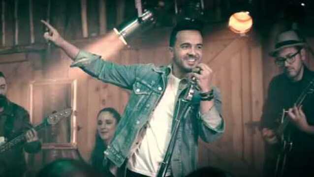 Luis Fonsi《Sola》