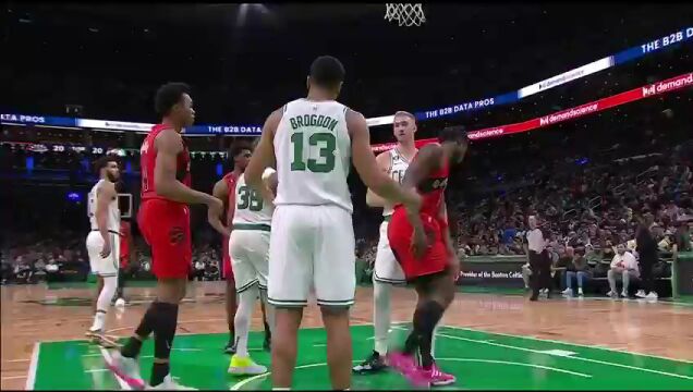 NBA季前赛：猛龙vs凯尔特人第1节中文解说回放