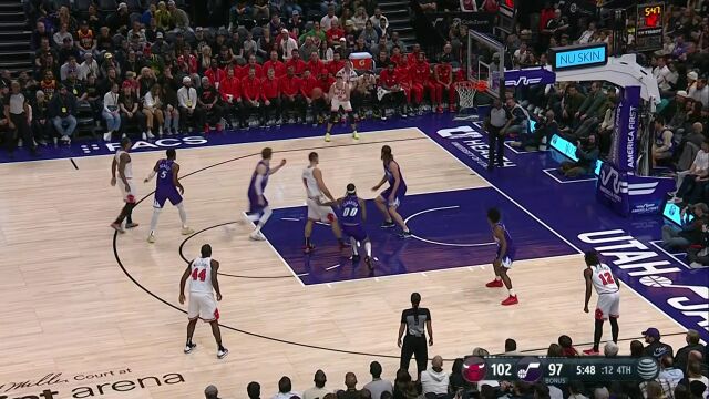 公牛vs爵士第4节英文原声回放