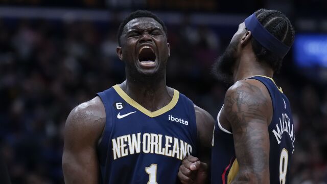 NBA全明星首发锡安赛季十佳球 脚踩弹簧逆天隔扣戈贝尔