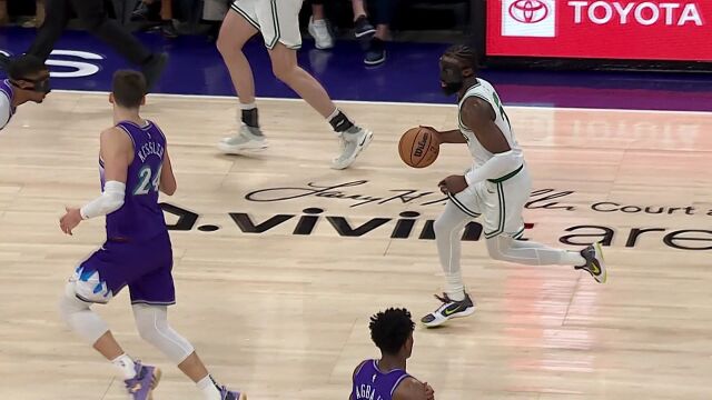 单枪匹马勇闯敌营 布朗突破迎人抛投行云流水