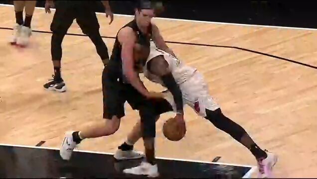 NBA常规赛：热火vs爵士第4节中文解说回放