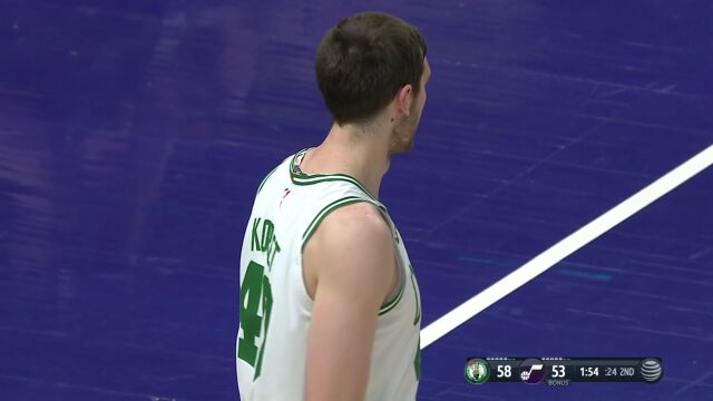 NBA常规赛：凯尔特人vs爵士英文原声全场回放