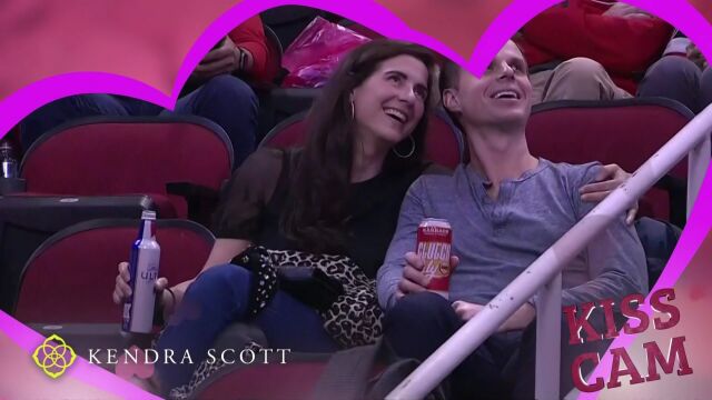 国王vs火箭第3节英文原声回放