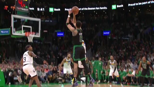 杀人还要诛心 塔图姆面对两人防守干拔三分命中