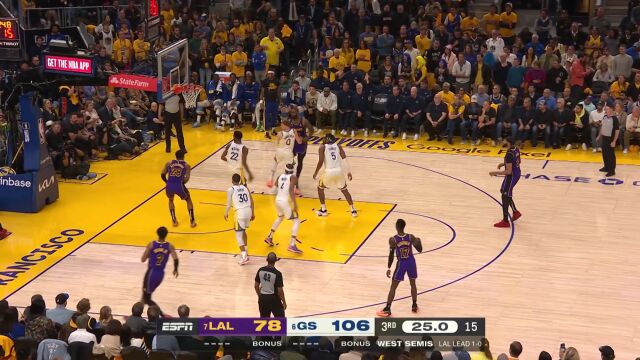 金浩霆：湖勇大战NBA春晚级别的比赛站在湖人球迷角度 抢七也行但是湖人得赢