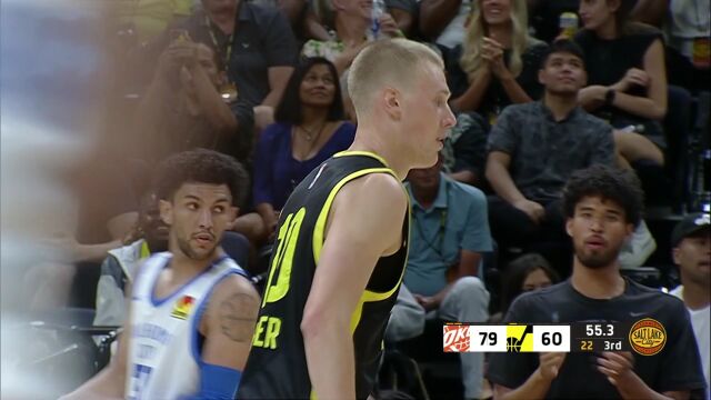 NBA夏季联赛：雷霆vs爵士第3节英文原声回放