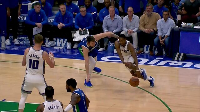 国王vs独行侠第4节中文解说回放