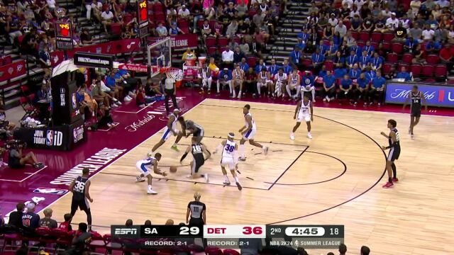 犯规也拦不住！多米尼克-巴洛空切接球强势打进2+1