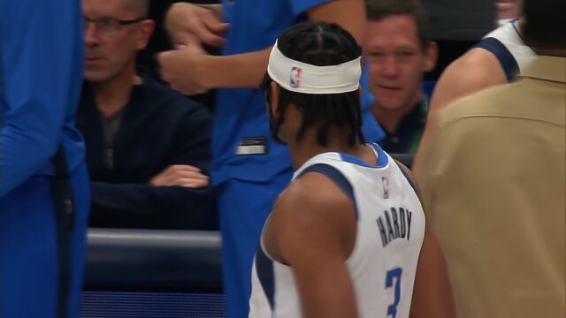 公牛vs独行侠英文原声全场回放