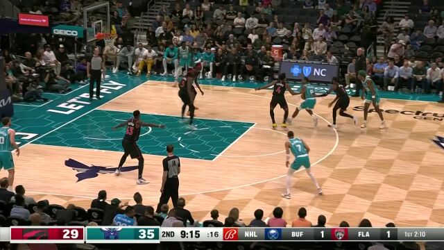 今日运气在线！麦克格温斯接球就扔三分颠筐而入