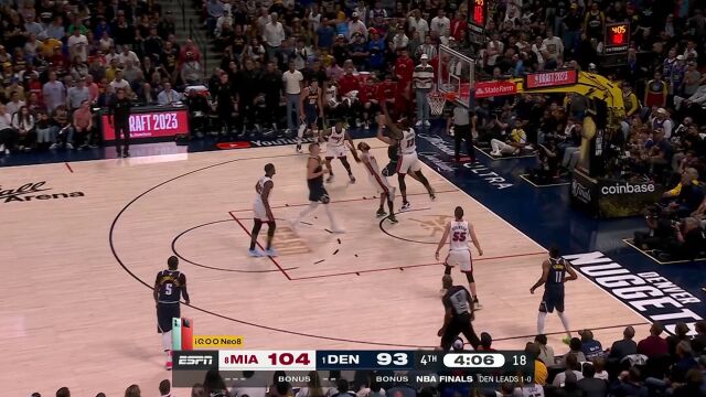 醉翁之意不在酒！穆雷假突真传助攻约基奇灵活跟进上篮