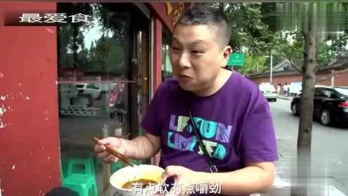 成都人早餐最爱吃甜水面，但是几乎所有的美食频道都错过了这碗面