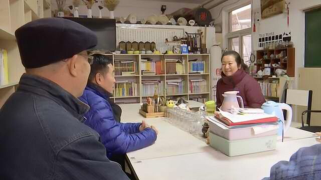 她车库建公益书屋库存7000册,义务教国学