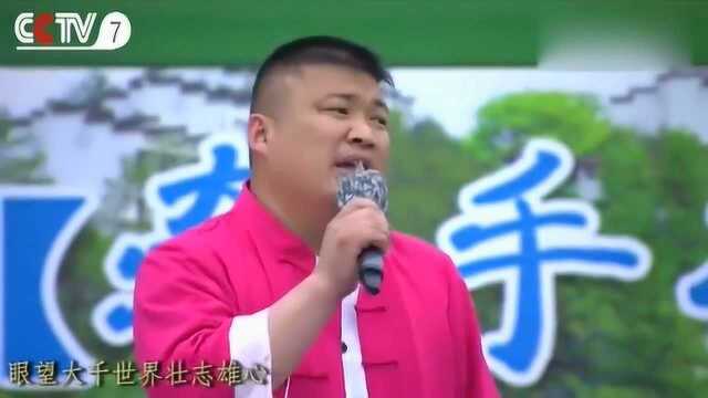 一首《娘》,唱出了天下母亲的心酸,很现实!