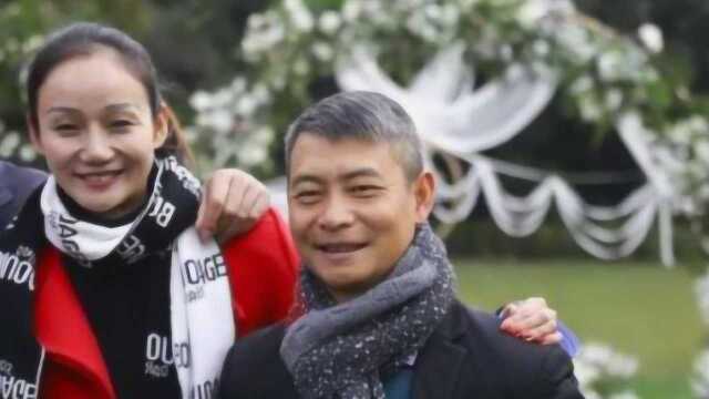 体操冠军李小双近状:娶娱乐圈娇妻,47岁无儿女,家业无人继承