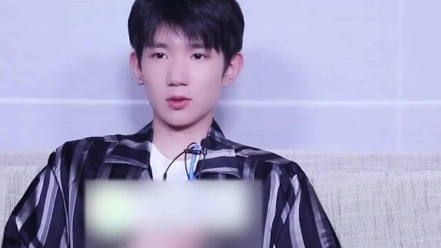 蔡徐坤跟TFboys年纪差不多,但蔡徐坤更成熟,为何差别这么大?