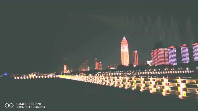 汉口江滩夜景