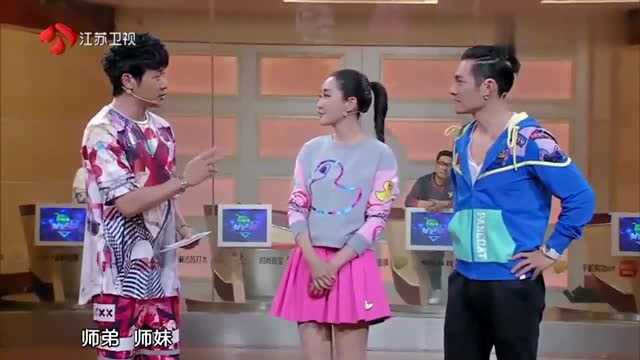 陆毅介绍学弟严屹宽,还不忘夸老婆鲍蕾,小两口花式秀恩爱