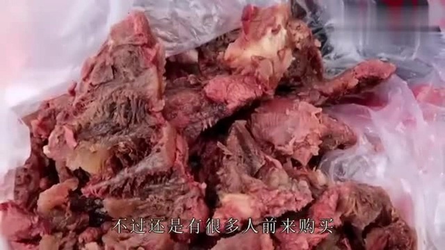 驴肉相信大多数人都没吃过吧这家有名的驴肉店,每天卖4头驴