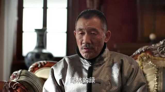 少帅:张学良一战成名,张辅臣向老帅提出退位让贤,机会让与少帅